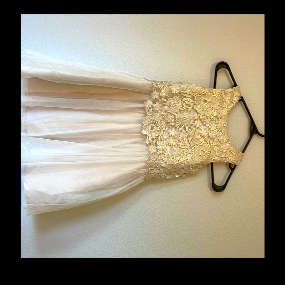 Flower girl dress - Picture 7 of 7
